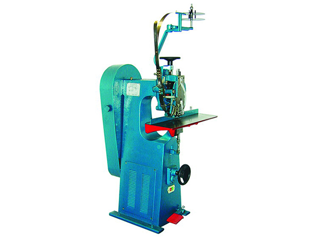 Проволокошвейная машина  Vektor TD 102