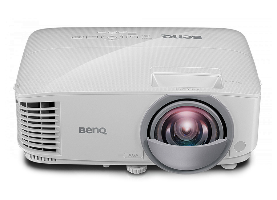 Проектор  BenQ DX825ST