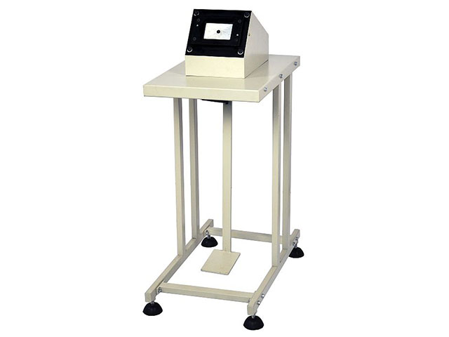 Вырубщик пластиковых карт  Uni D-020 (ножной)